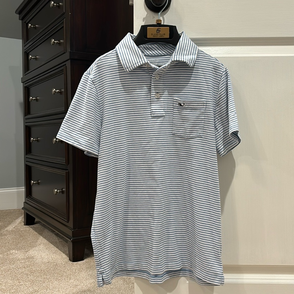 Vineyard vines polo shirt. Youth medium. Great condition. Blue and white